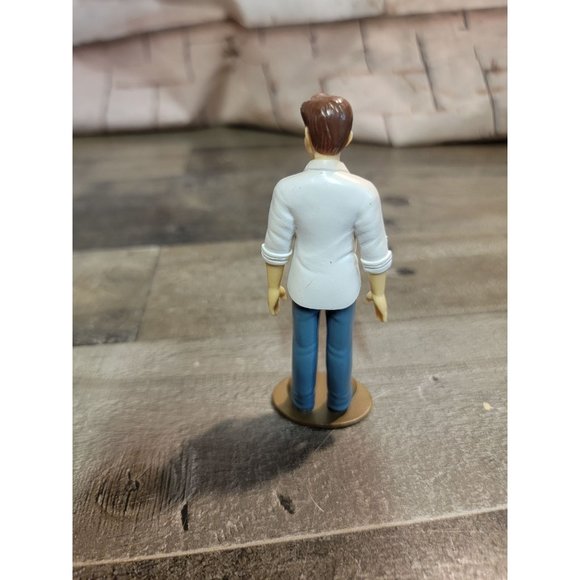 Disney Dad white button up toy figure - Picture 3 of 4